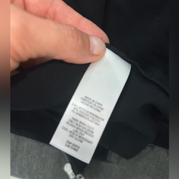 Bird by Juicy Couture Black Stretchy Dress with shoulder pads - Picture 8 of 9